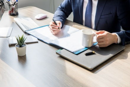 注册工厂与品牌的法律要求概述